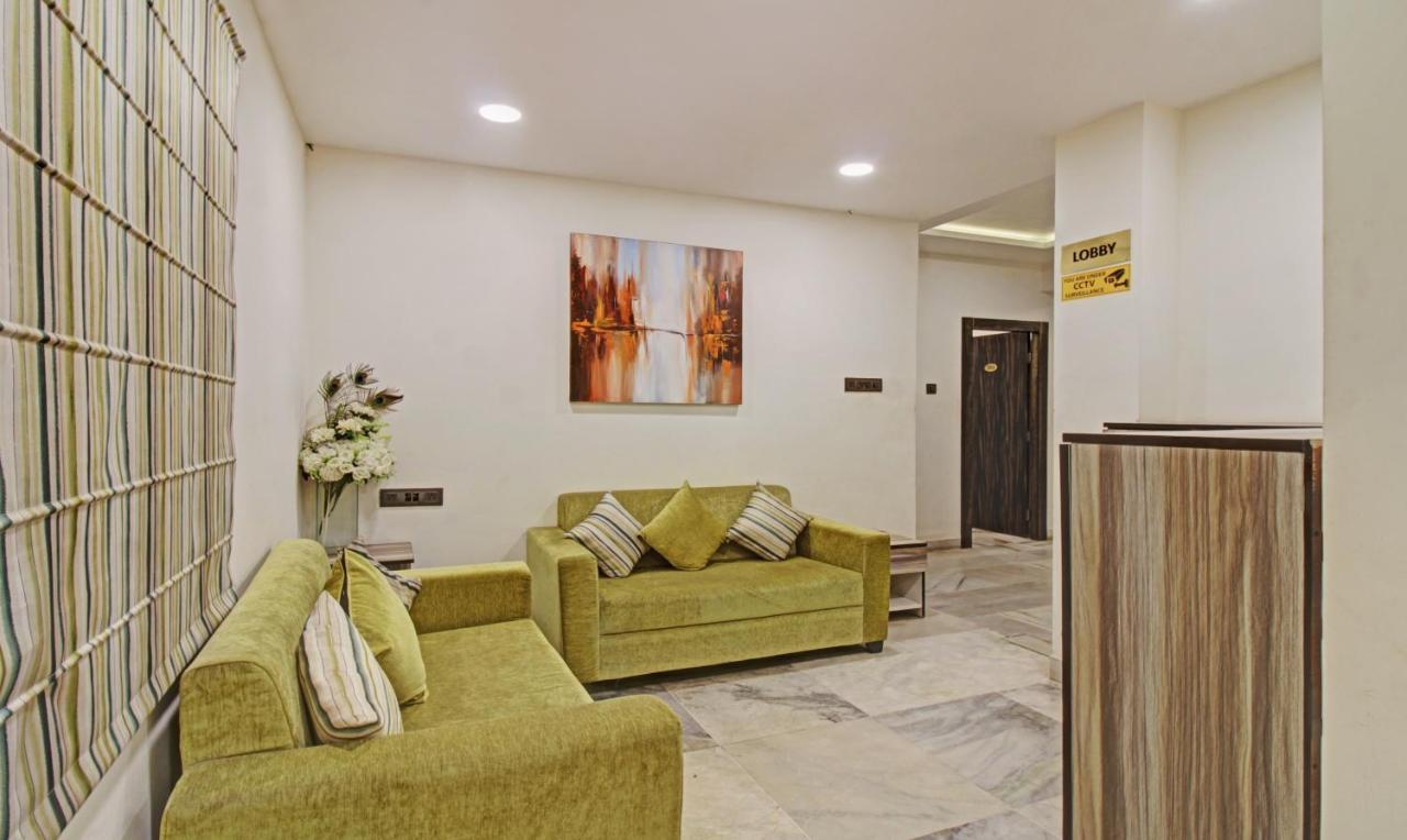 Treebo The Boss Hotel Rāipur Exterior photo
