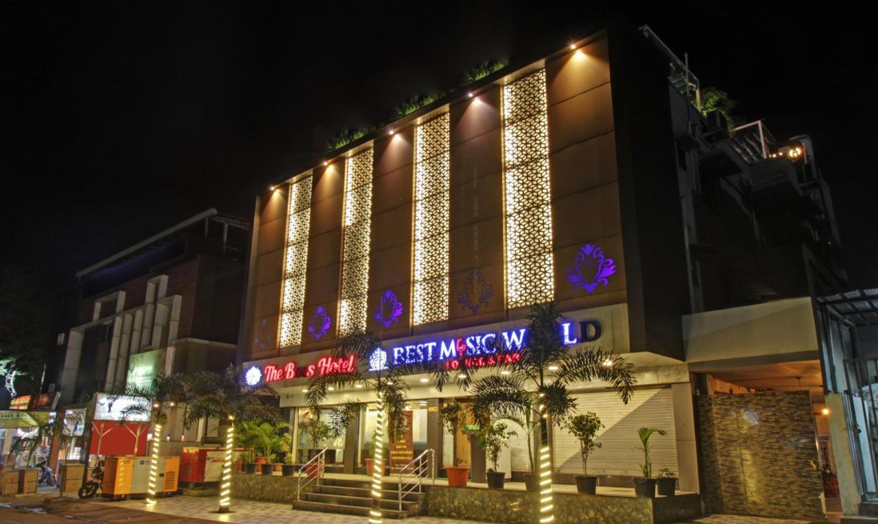 Treebo The Boss Hotel Rāipur Exterior photo
