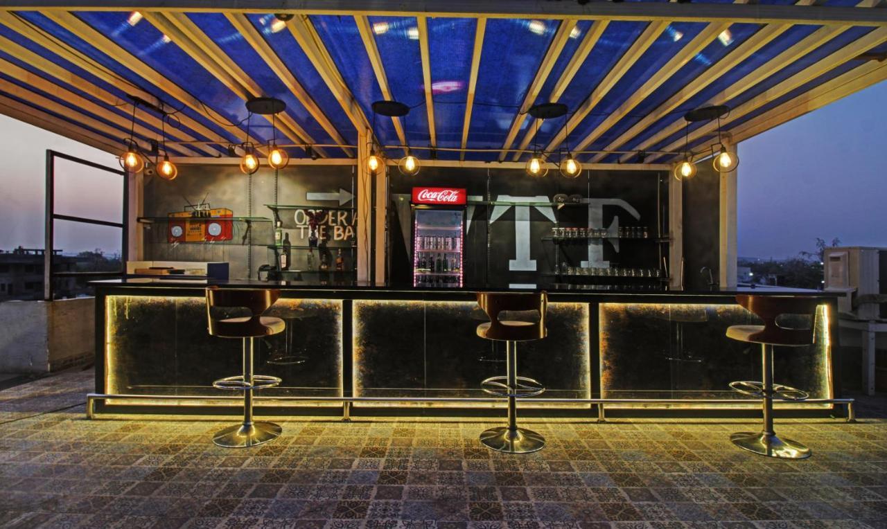Treebo The Boss Hotel Rāipur Exterior photo