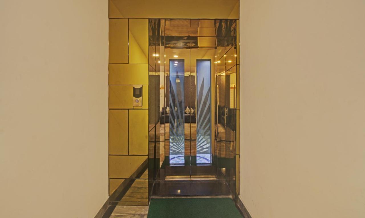 Treebo The Boss Hotel Rāipur Exterior photo