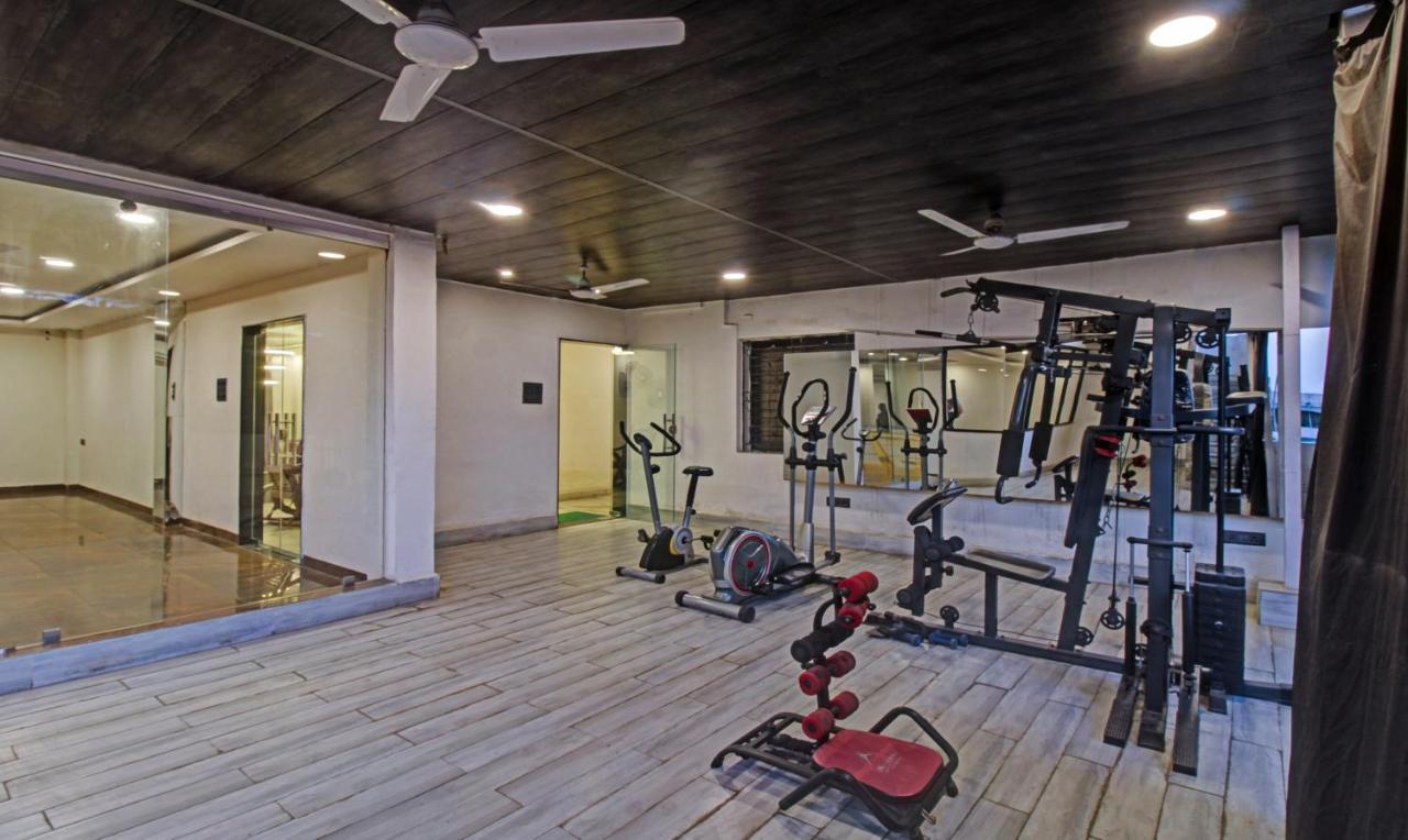 Treebo The Boss Hotel Rāipur Exterior photo